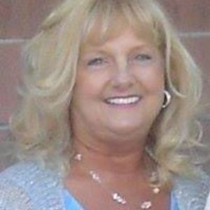 Meet your Posher, Carolyn